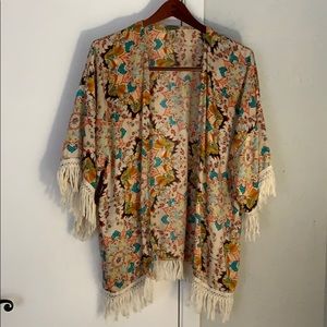 Gimmicks by BKE || Boho Fringe Kimono